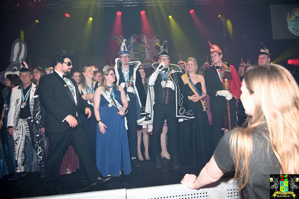 ../Images/Opwarmbal 2026 202.jpg